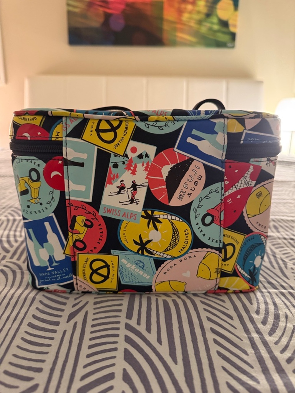 Kate Spade travel toiletry case - Picture 2 of 9
